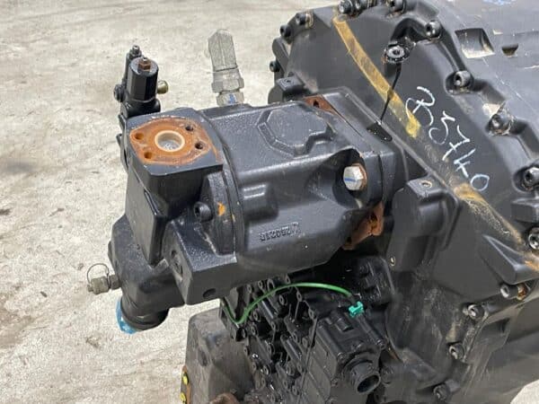 JCB 413 ZF växellåda Type. 6 WG 115, Part list No. 4656006133 - Bild 10