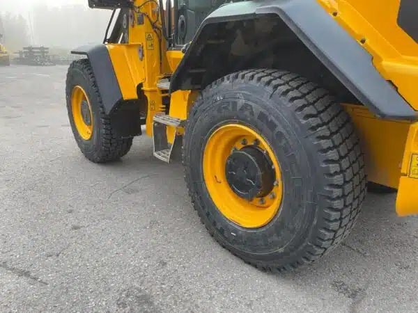 JCB 417 HT Wheel loader - Image 11