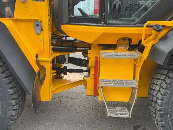 JCB 417 HT Wheel loader - Image 26