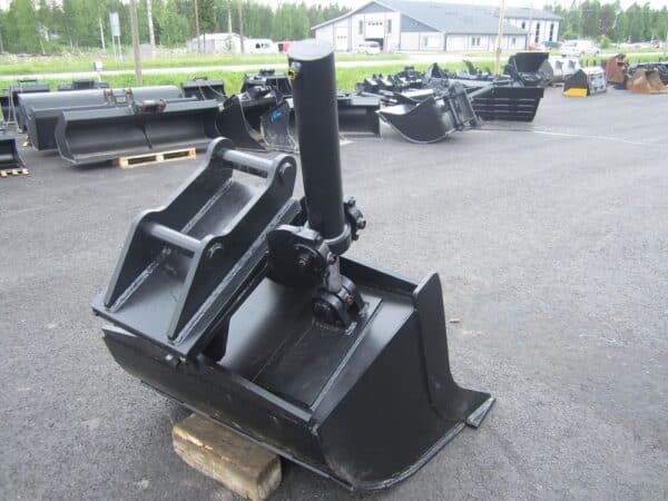 Laten Hydraulic grading bucket 1550mm Miller 65 TS - Image 3