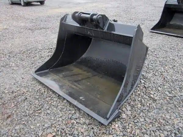 Laten Grading bucket 1550mm 650L NTP10