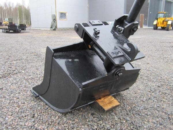 Laten Hydraulic grading bucket 1450mm NTP10 TS - Image 5