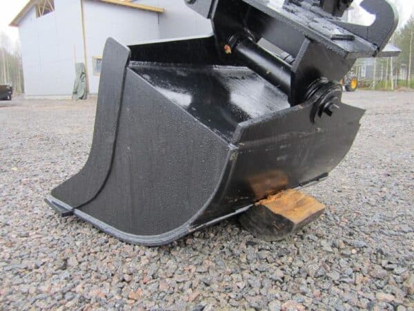 Laten Hydraulic grading bucket 1450mm NTP10 TS - Image 9