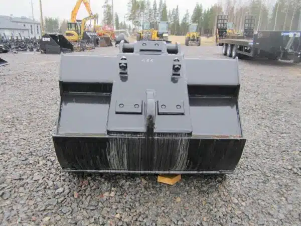 Laten Grading bucket 1550mm 650L NTP10 - Image 6