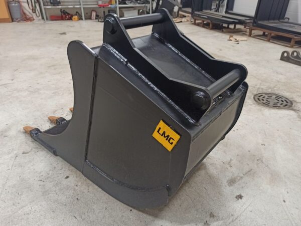 Laten Deep excavation bucket 600mm S45 with tooth - Image 5