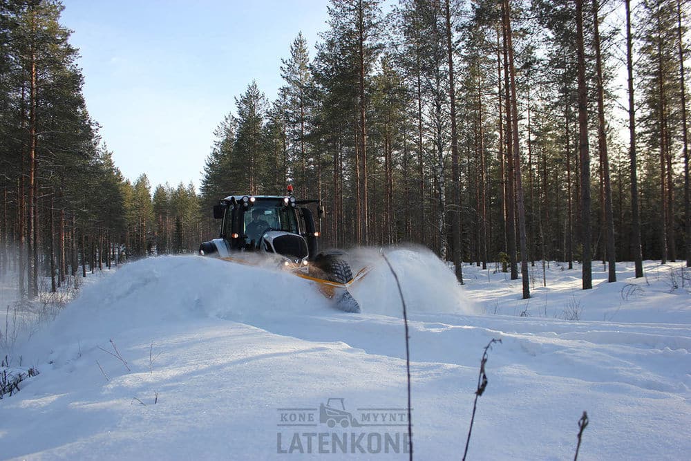 vuomet-karkiaura-5-otsakegalleria