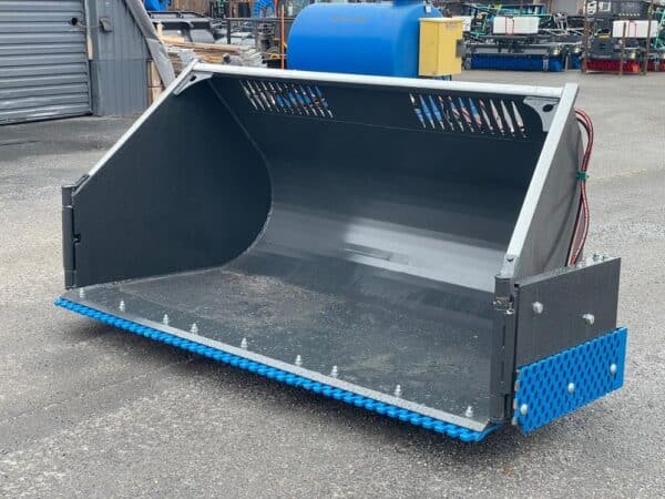 Honkajoki Works Flipper bucket 2,5m3 230-370cm Euro - Image 3