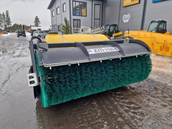 Pronar Bucket sweeper ZM-H22 - Image 2