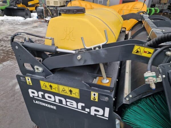 Pronar Bucket sweeper ZM-H22 - Image 18