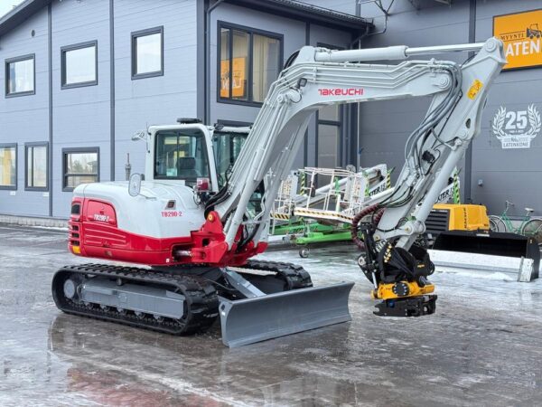 Takeuchi TB290-2 - Image 2