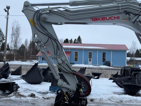 Takeuchi TB290-2 - Image 25