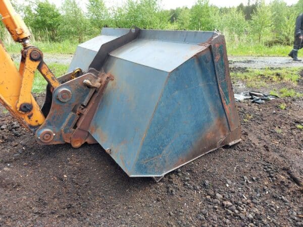 - Loading bucket NTP10 - Image 9