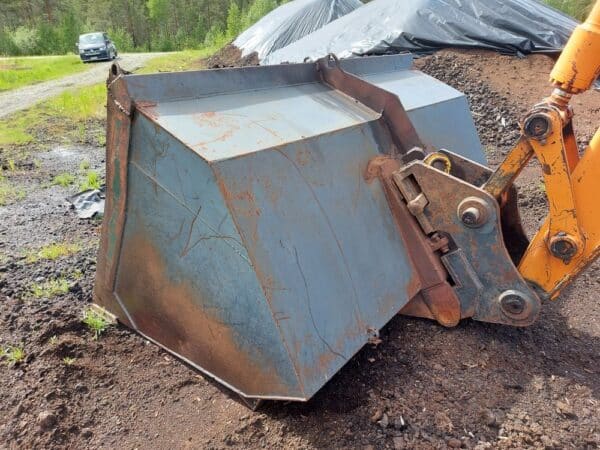 - Loading bucket NTP10 - Image 11