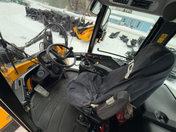 JCB 413S - Bild 22