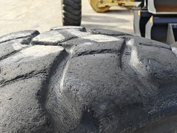 Michelin 23.5-R25 XADN E3T - Bild 10