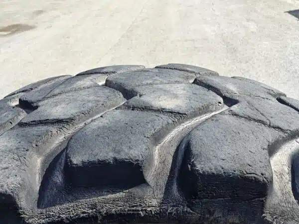 Michelin 23.5-R25 XADN E3T  tyre - Image 10