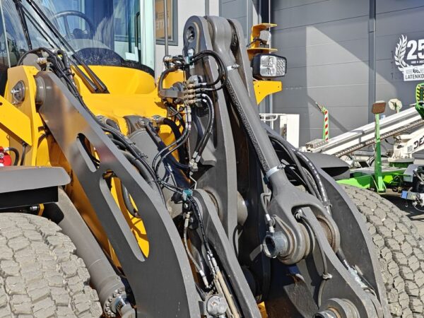 Volvo L90H Wheel loader - Image 10