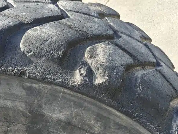 Michelin 23.5-R25 XADN E3T  tyre - Image 17