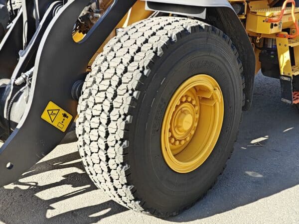 Volvo L90H Wheel loader - Image 17