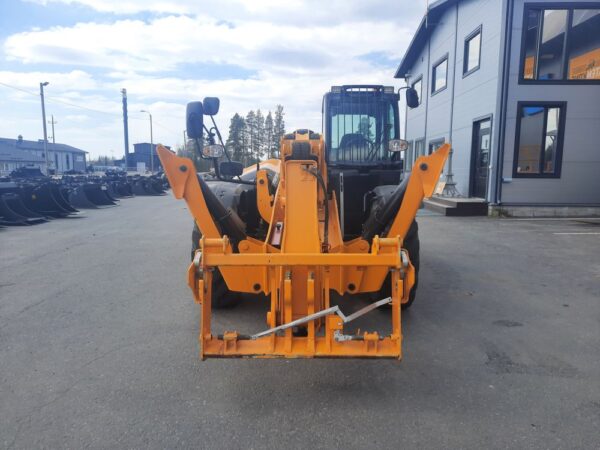 JCB 540-180 kurottaja - Image 3