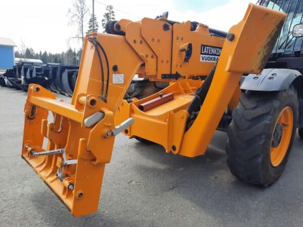 JCB 540-180 kurottaja - Image 12