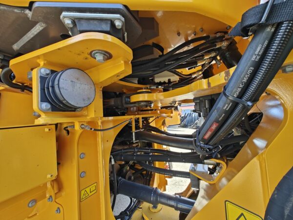 Volvo L90H Wheel loader - Image 24
