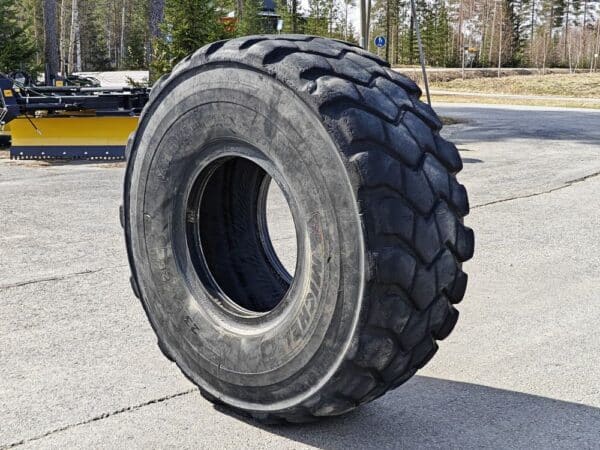 Michelin 23.5-R25 XADN E3T rengas - Image 3