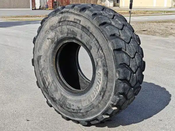 Michelin 23.5-R25 XADN E3T  tyre - Image 7