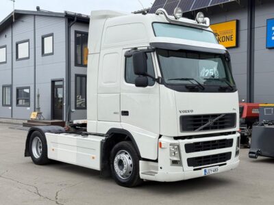 Volvo FH 480 4X2 Vetopöytäauto