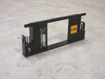 LMG Redskapsadapter 0-Avant mek.