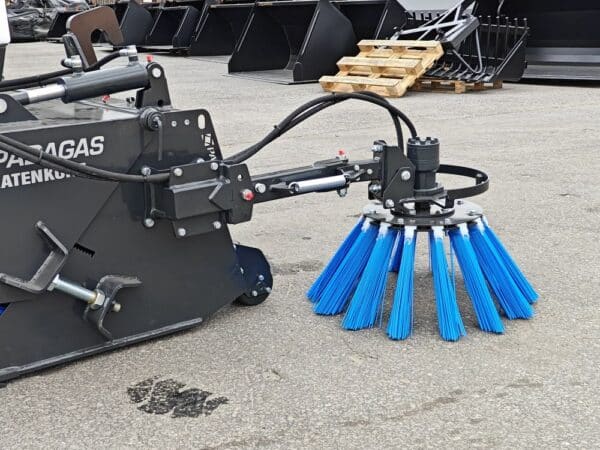 Padagas Bucket sweeper side brush RH - Image 29
