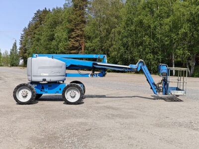 Genie Z-51/30J RT 4x4