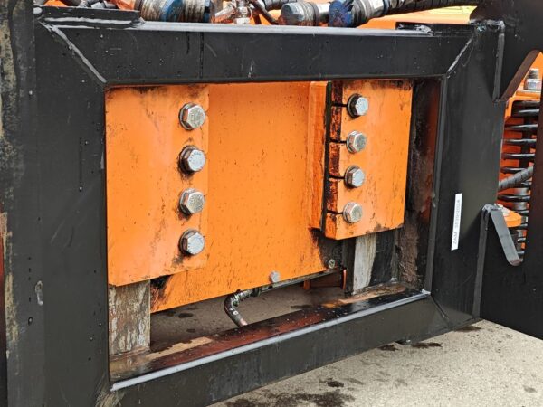 Pronar Aggressive V-plow PUV-3600HD Volvo BM - Image 16