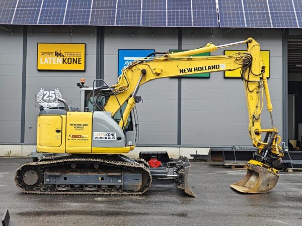 New Holland E150BSR-2 Blade Runner