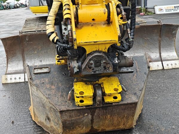 New Holland E150BSR-2 Blade Runner - Image 31
