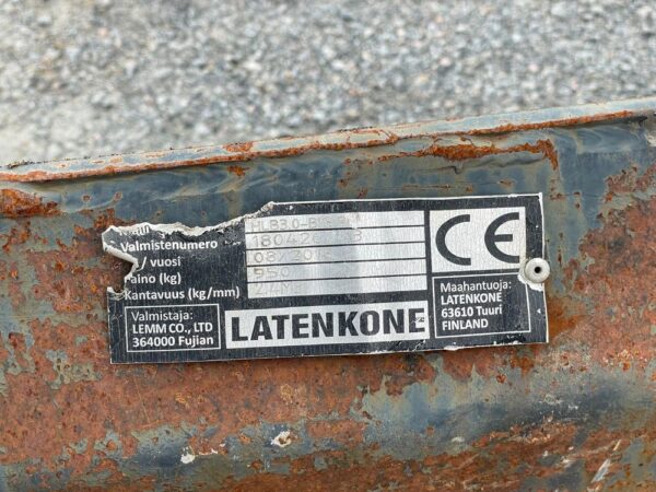 Laten Leveling bucket 300cm Volvo - Image 9