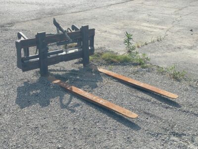 Laten Hydrauliset trukkipiikit 2,5ton 120/150cm Volvo L30