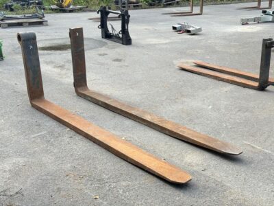 8000kg trukkihaarukka aihiot