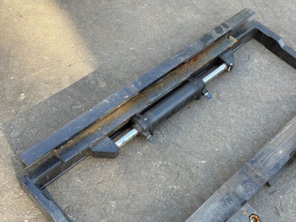 Sideshifting fork positioner 1150mm FEM3 - Image 5