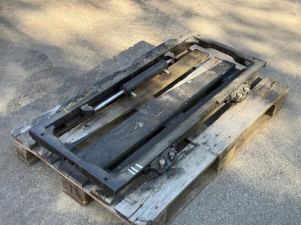 Cascade Asetinlaite sivusiirrolla 1200mm FEM3