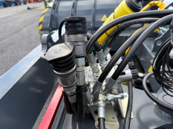 Stark U-aura 540-240 RH Volvo Bm - Image 19