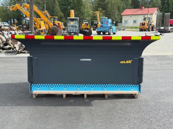 Stark U-aura 540-240 RH Volvo Bm - Image 6