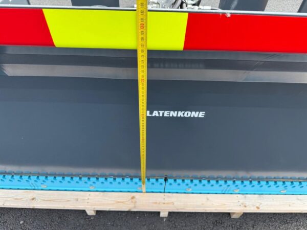 Stark U-aura 540-240 RH Volvo Bm - Image 32