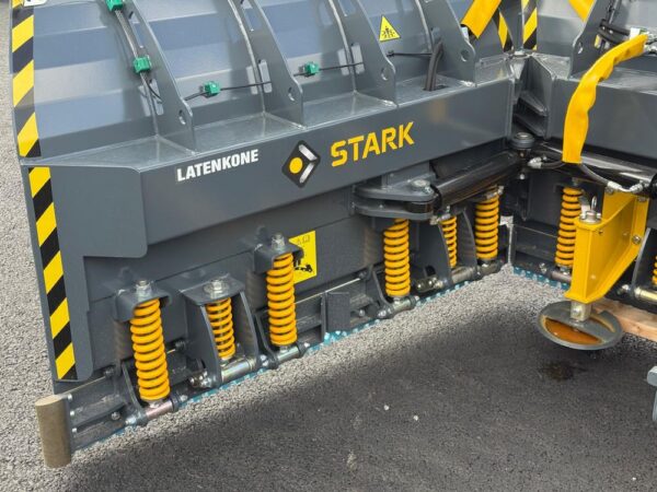 Stark U-aura 660-300 RH Volvo Bm - Image 12