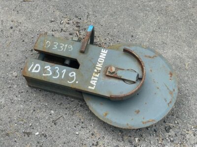 Laten Asfalttileikkuri huulilevyyn