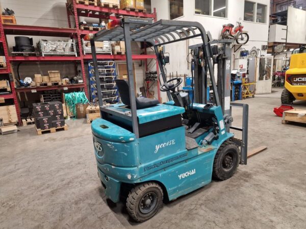 Yuchai 7FBE13 Electric Forklift - Image 9