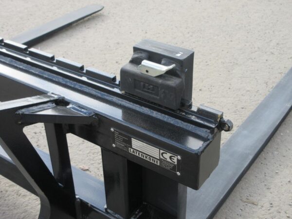 Laten Trukkipiikit 2,5ton 150/120cm Volvo L30 - Image 10