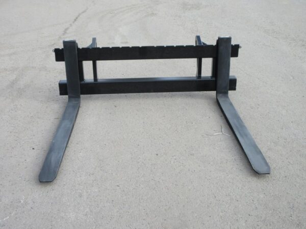 Laten Trukkipiikit 2,5ton 150/120cm Volvo L30 - Image 2