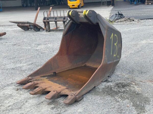 Deep excavation bucket 1300mm with tooth NTP-20 - Image 8