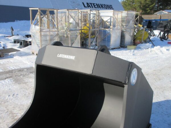 Niskakangas Kuokkakauha 1400mm 1500L S80 28-35ton - Image 15